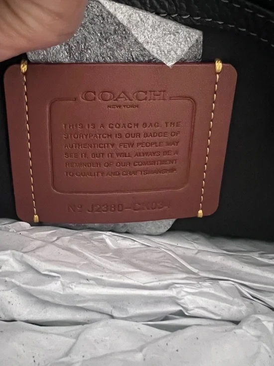 Coach Black Pebble Leather Messenger with Silver Hardware - Picture 3 of 7